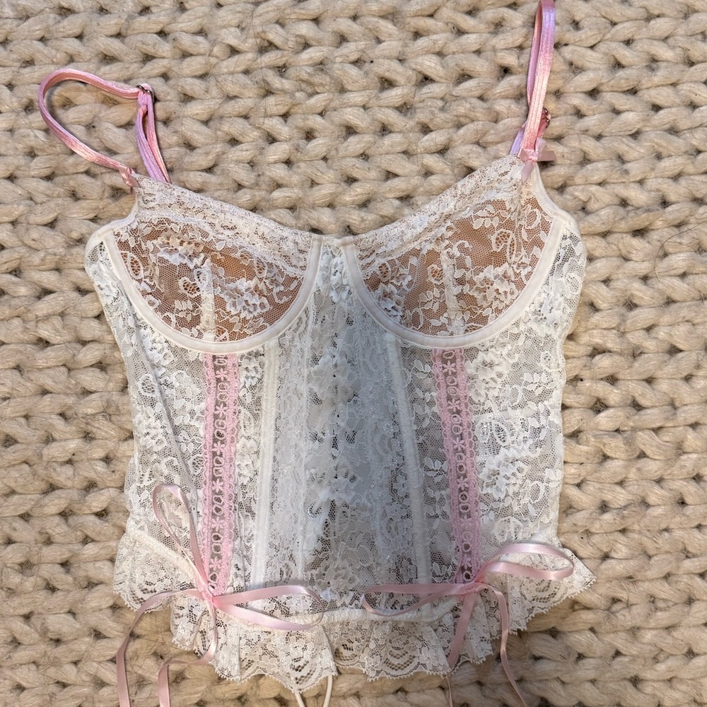 Edikted Lace Bustier in White and Pink